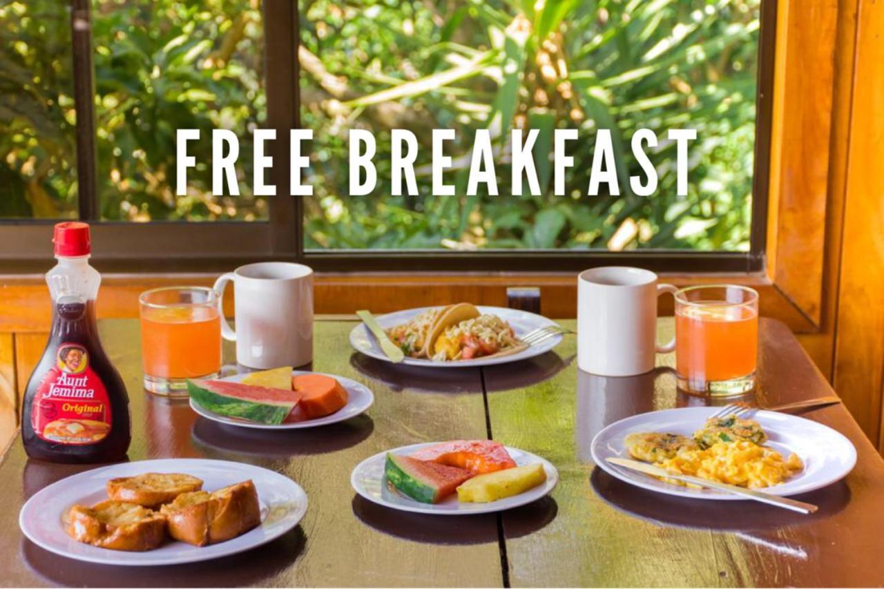 Que Tuanis Hostel Monteverde 외부 사진